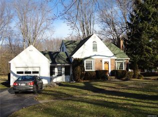 3157 Lockport Olcott Rd, Newfane, NY 14108