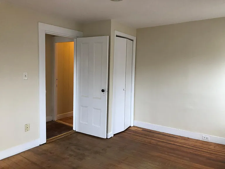 15 Bolivar St #2 — Photo 10