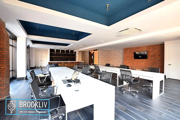 Rented by null | media 44