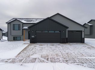 619 Bull Run Dr, Box Elder, SD 57719