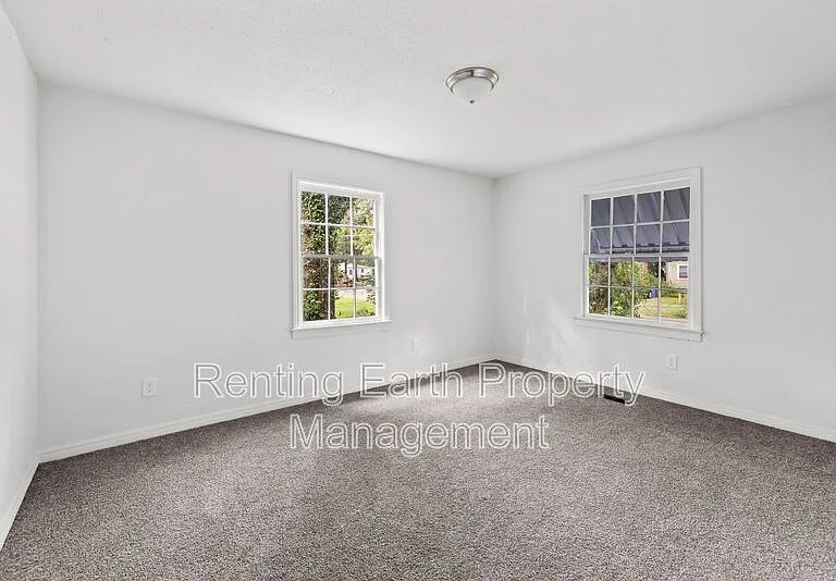832 Meadowbrook Dr — Photo 17