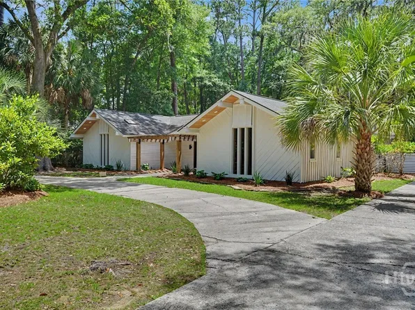 2 Senauki Lane, Savannah, GA 31411