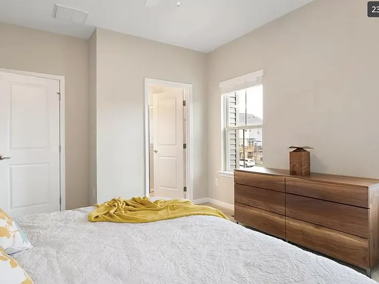 16621 Gossamer Dr — Photo 23