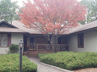 150 Devonshire Ave E, West End, NC 27376
