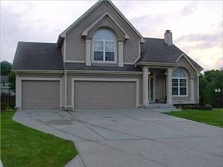 5th image of 5824 NE Diamond Ct