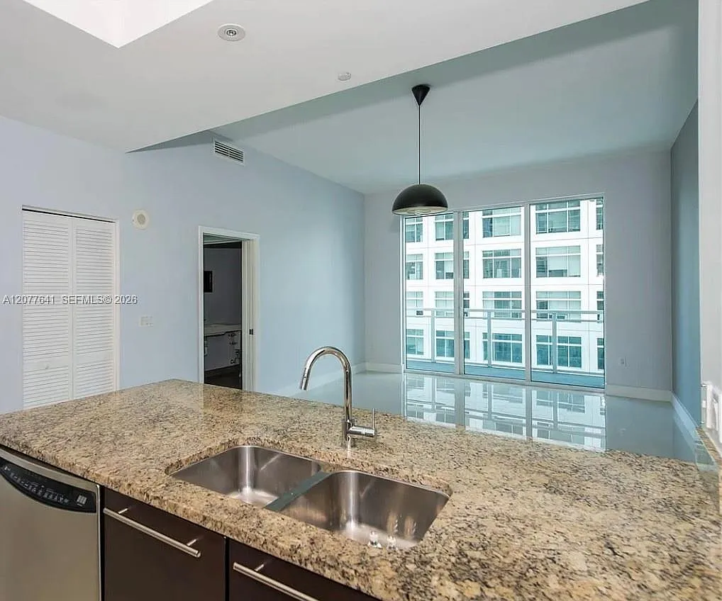 The Plaza 851 Brickell Co — Photo 4