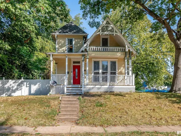 232 E 13th St, Davenport, IA 52803