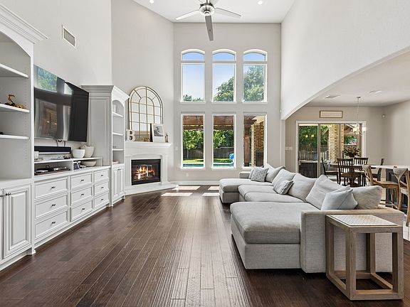 4th image of 6804 Brahms Rd