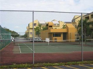 10700 SW 108th Ave APT C309, Miami, FL 33176