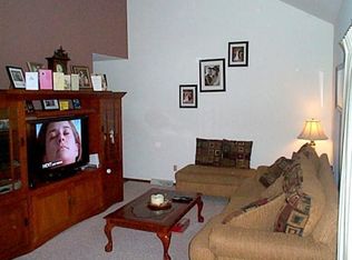 3873 W College Ave #4, Milwaukee, WI 53221