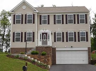 408 Colt Cir, Clinton, PA 15026