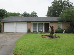 3103 Rockarbor Dr, Houston, TX 77063
