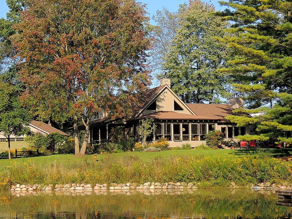 1st image of 8182 Huron River Dr