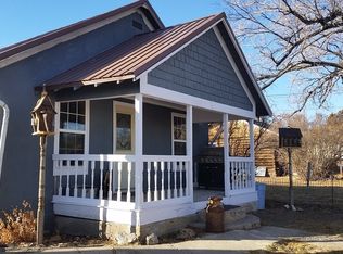 216 1st Ave, Newcastle, WY 82701