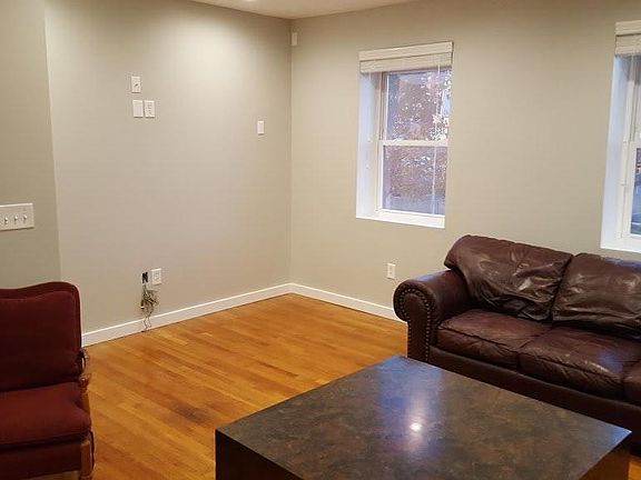 Entertainment Cove_LivingArea