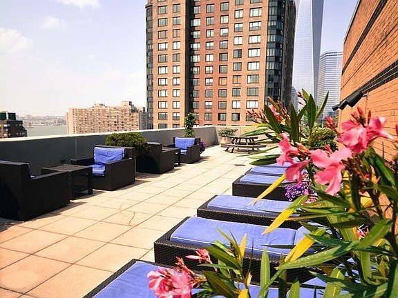 2nd image of 99 Battery Pl APT 18K