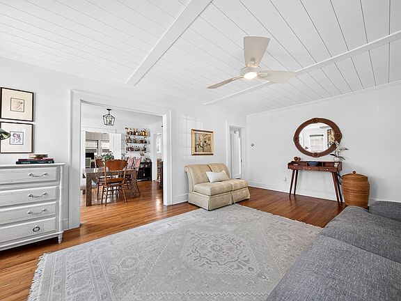 5th image of 3306 Sherwood Ave