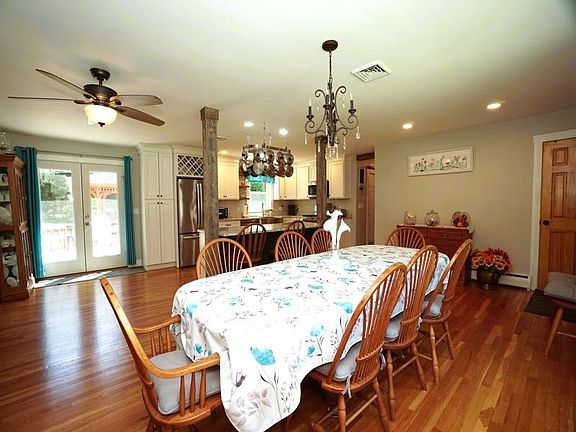 4th image of 1 Marblehead Road