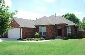 1st image of 1117 Oak Creek Dr