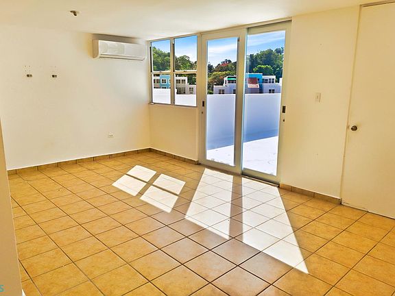 5th image of 304 Calle Rey Alberto 3 #Toa