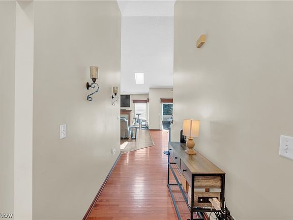 3rd image of 4201 Brooks Ct