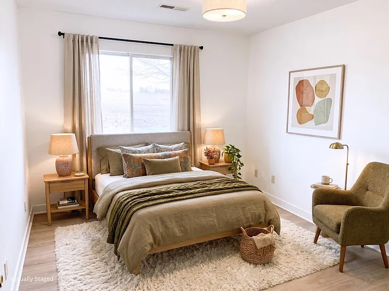 Garrison Park: Upgraded Living in Urbana, OH — Photo 11