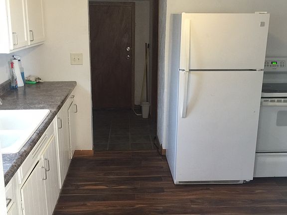 4th image of 615 South Ave