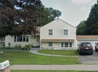 188 Fetzner Rd, Rochester, NY 14626