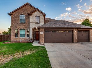 541 Kenilworth Ave, Little Elm, TX 75068