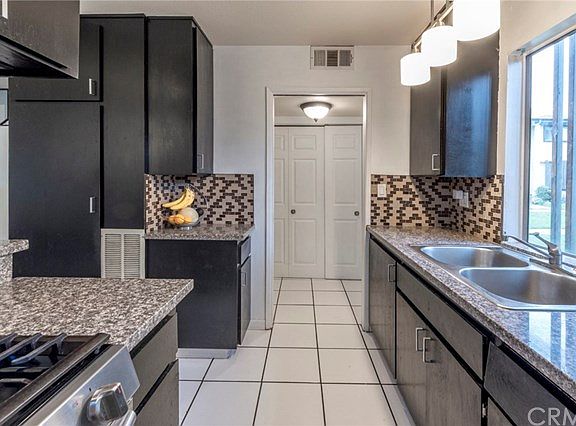 3rd image of 1301 S Greenwood Ave APT 28