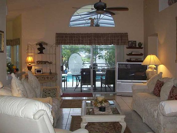 4th image of 2062 Shannon Lakes Blvd