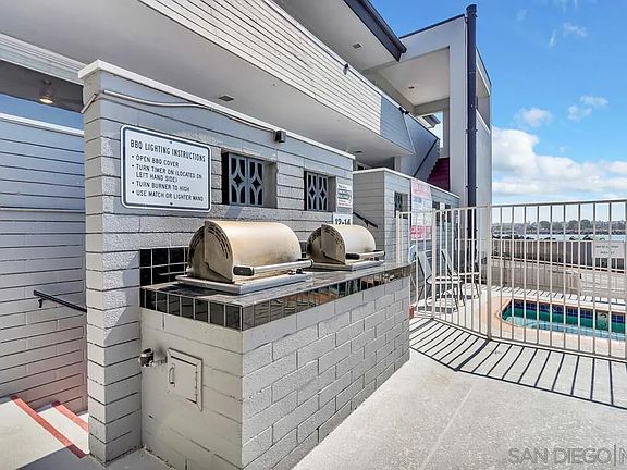 5th image of 2613 Mission Blvd APT 5