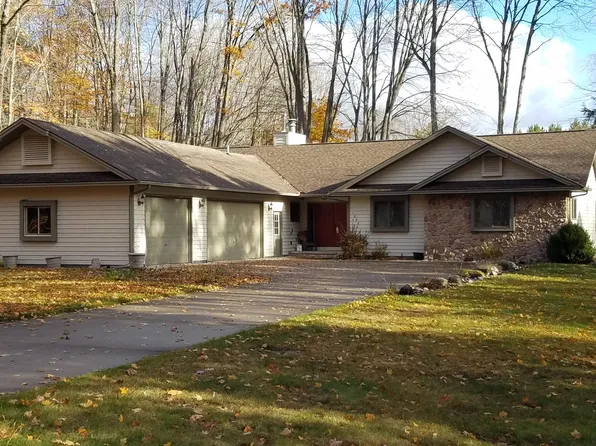 1868 Michaywe Dr, Gaylord, MI 49735