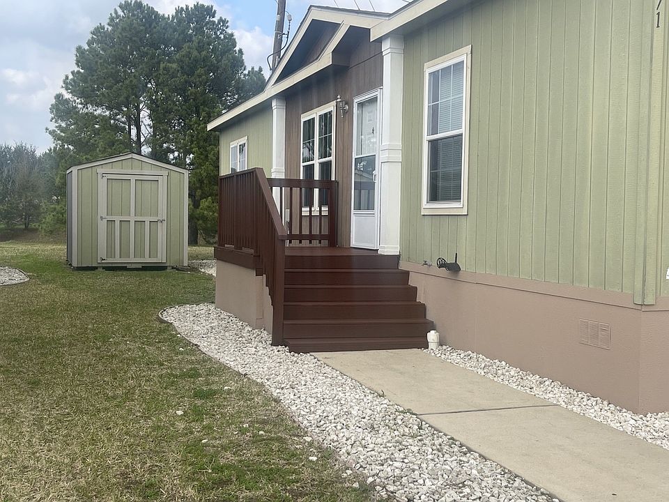 1st image of 920 Century Plaza Dr #70