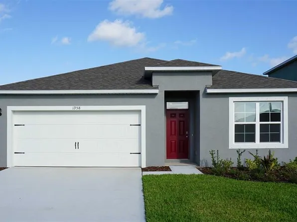 1067 Morfontain St, Daytona Beach, FL 32124