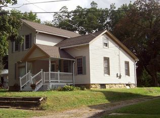 510 N Base St, Morrison, IL 61270