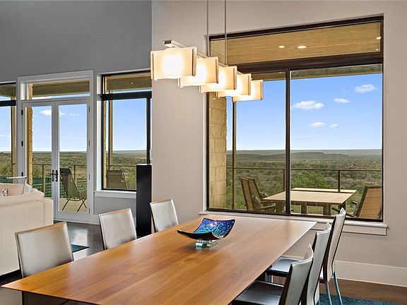 4th image of 101 Barons View Dr