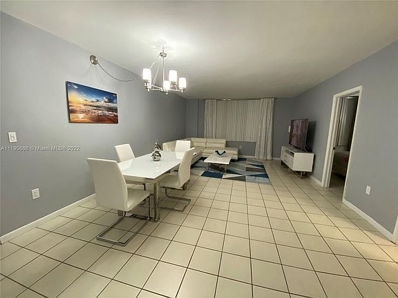 3rd image of 5001 Collins Ave APT 1C