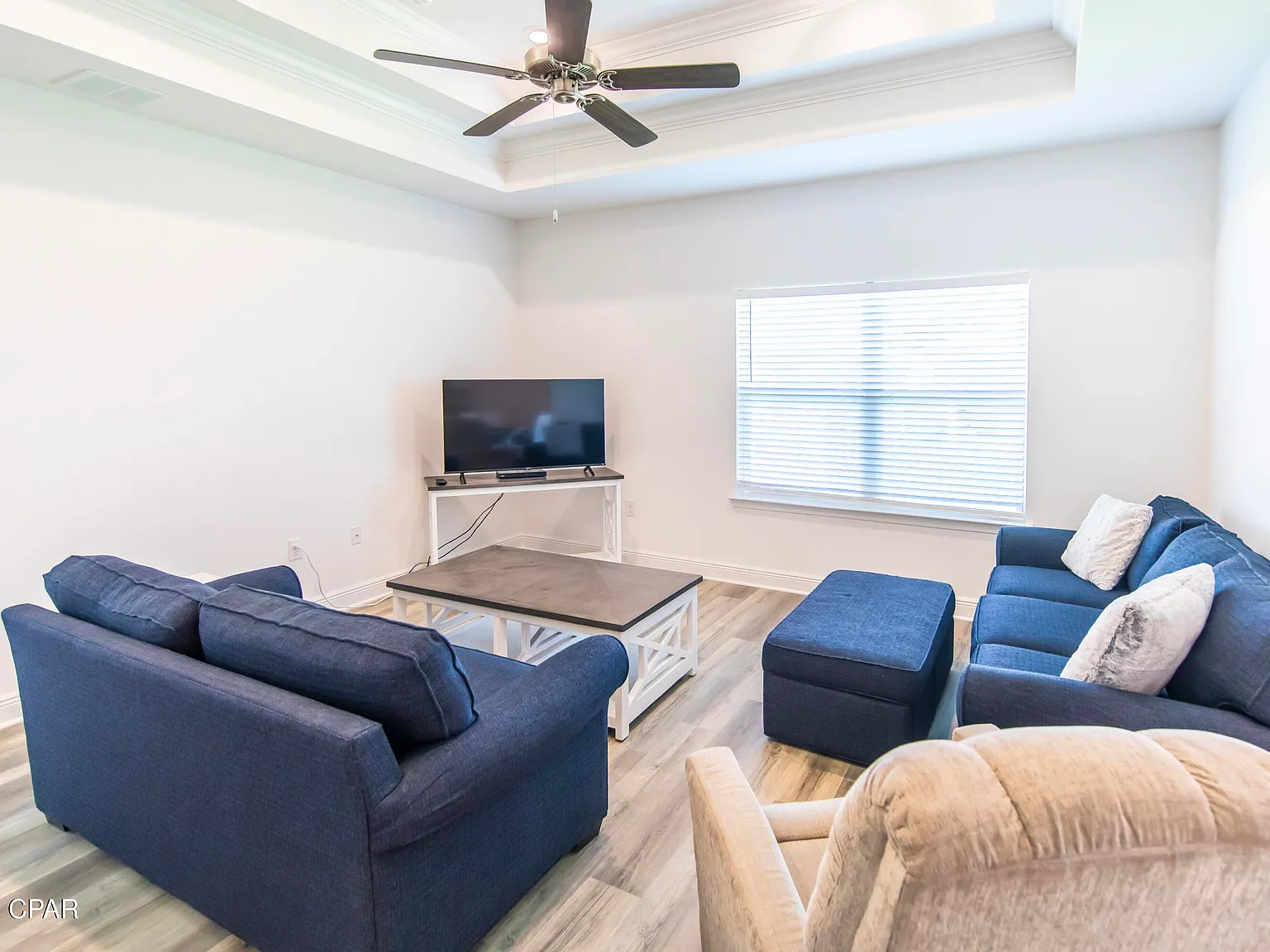 3 bed, 1867 sqft, $2,950 — Photo 4