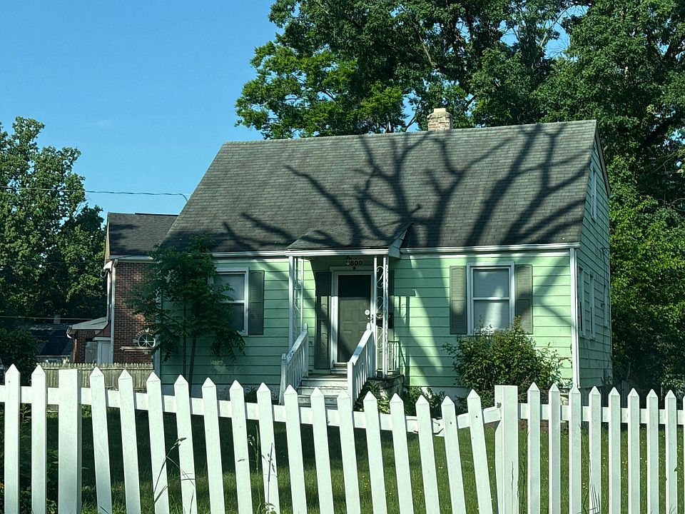 1st image of 2800 Munson St
