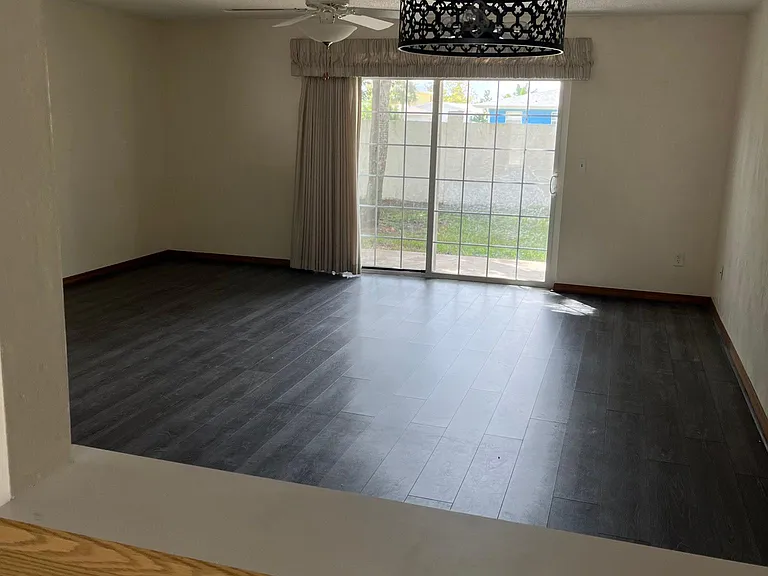 268 Florida Shores Blvd — Photo 11