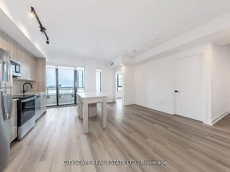 758 Dovercourt Rd W #805 — Photo 5