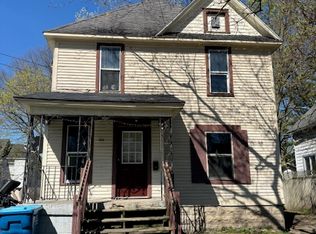 1328 James St, Kalamazoo, MI 49001