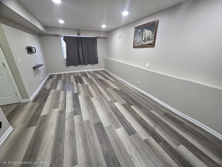 302 Barton Ct — Photo 14