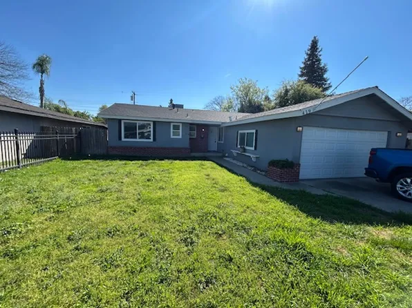 419 W Walnut Ave, Visalia, CA 93277