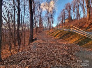 2400 Utah Mountain Rd #60-D, Waynesville, NC 28785