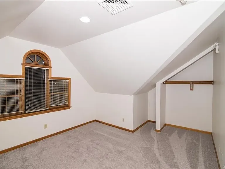 1832 Main St #4 — Photo 8