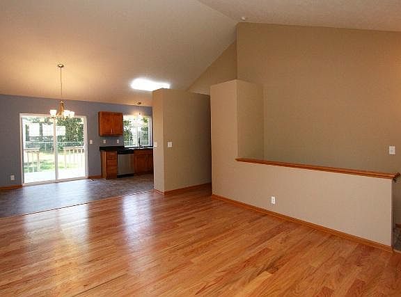 3rd image of 1932 S 49th St