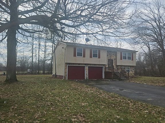 3rd image of 223 Rutledge Dr