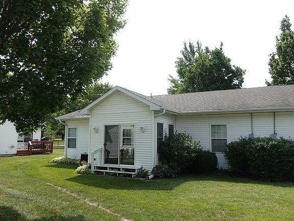 4th image of 2286 Windish Dr APT 14